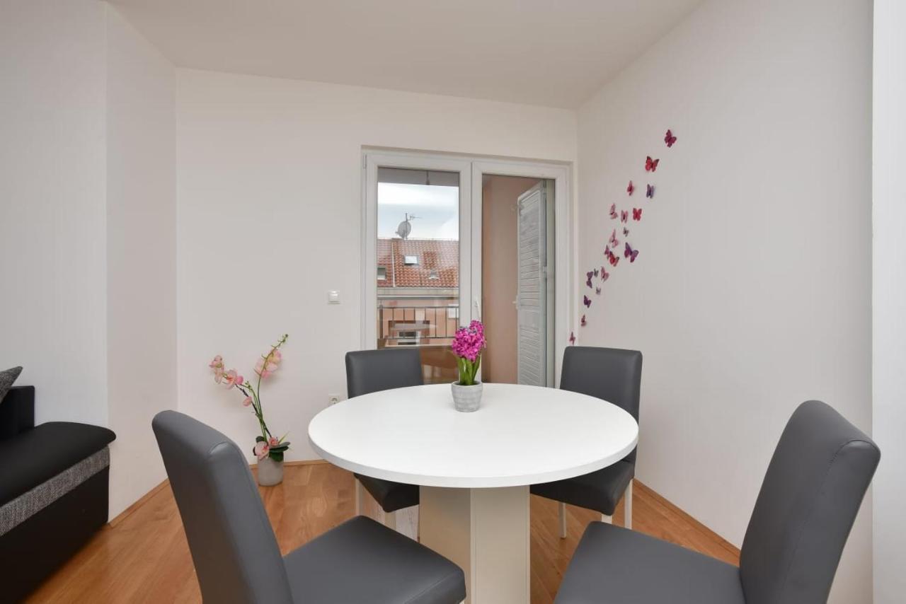 Apartment Anna A2+2 Makarska Exterior photo